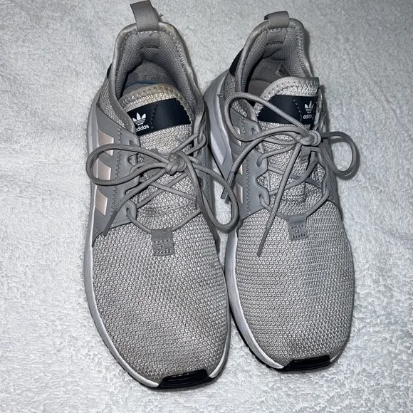 Adidas sneakers orthalite (SIZE DOWN NORMALLY SIZE 7) - Picture 4 of 4